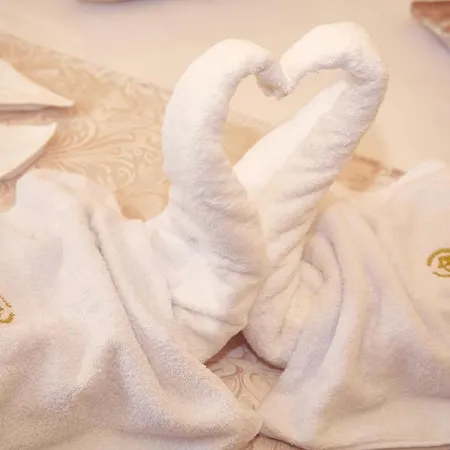 Imperia فندق فارنا