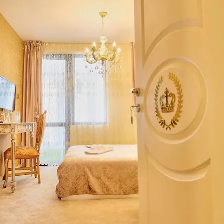 فندق Imperia فارنا