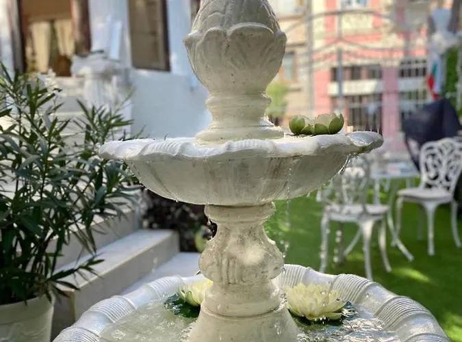 Imperia ホテル 3*