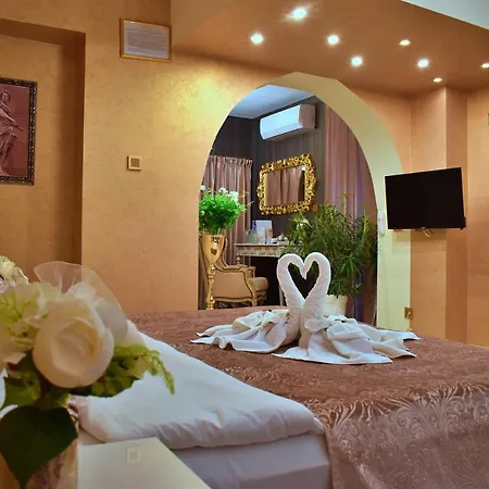 Imperia فندق 3*