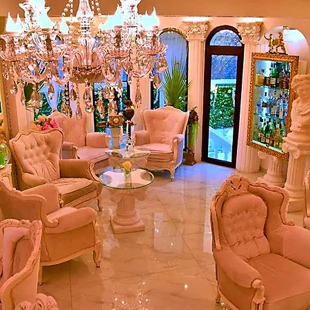 Imperia Hotel